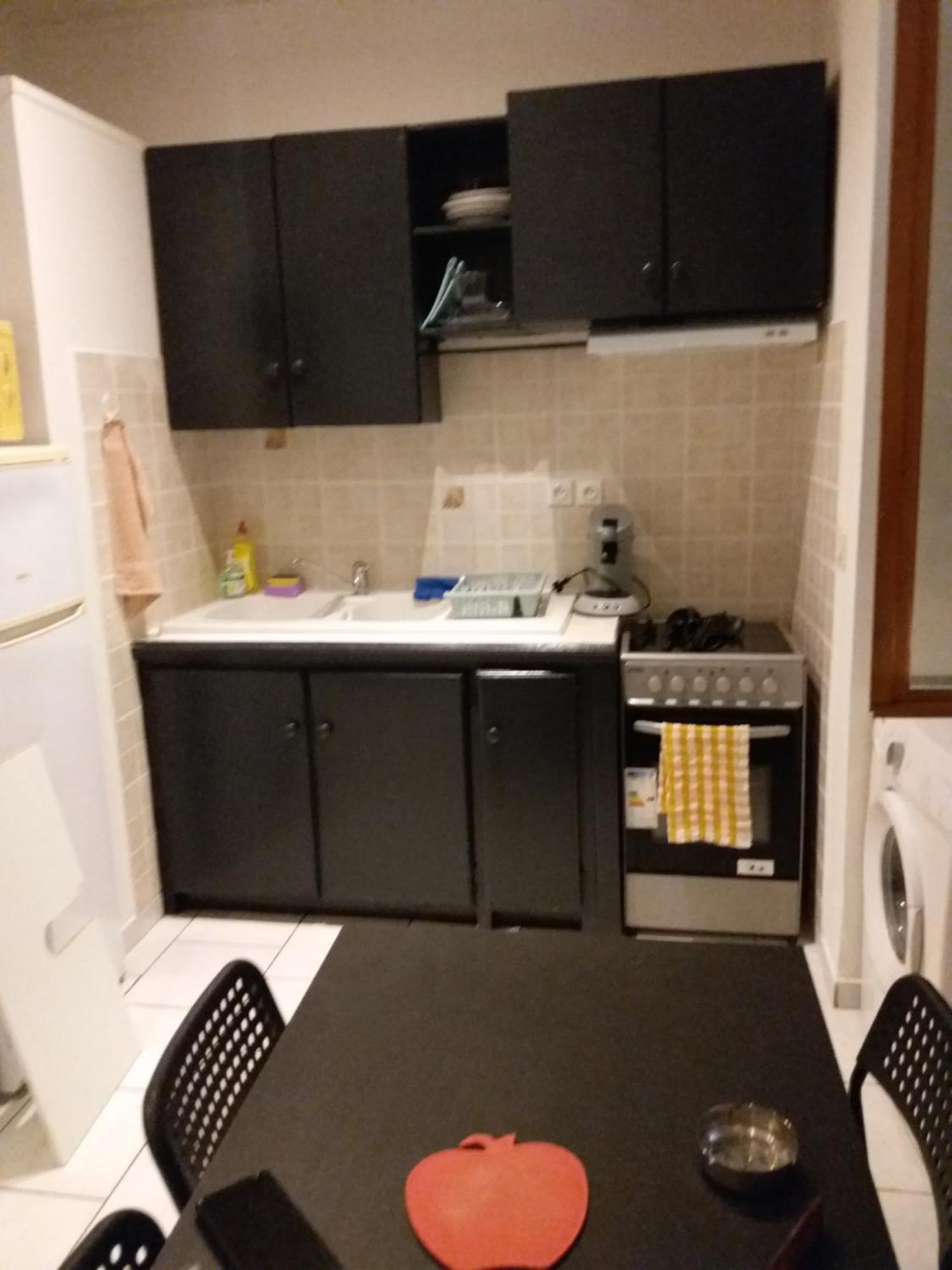 Soappartement Ла-Сейн-сюр-Мер Экстерьер фото